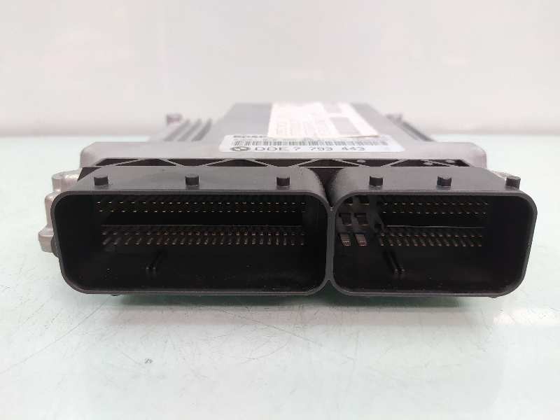 Recambio de centralita motor uce para bmw serie 3 berlina (e46) 320d referencia OEM IAM 13617793443  