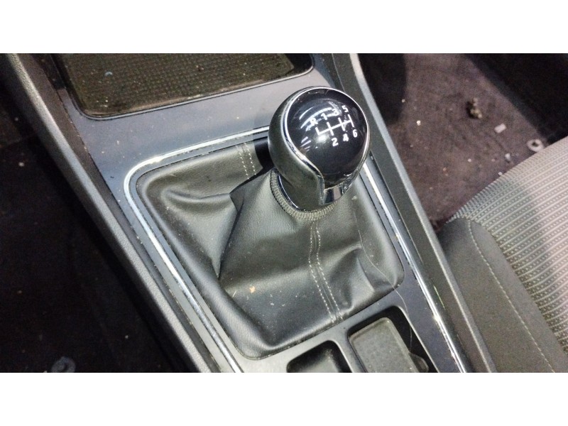 Recambio de pomo palanca cambio para seat leon st (5f8) style referencia OEM IAM   