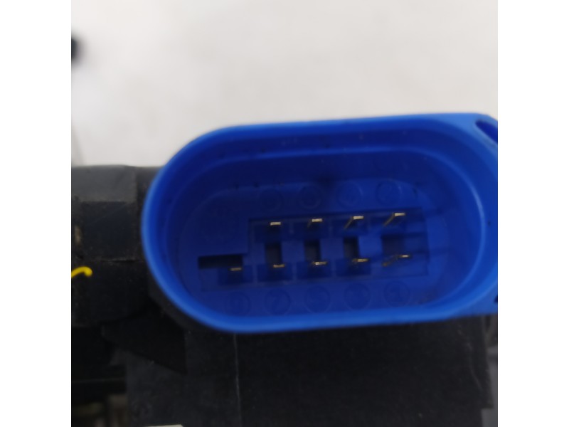 Recambio de cerradura puerta delantera derecha para skoda octavia berlina (1z3) active referencia OEM IAM 3D1837016  