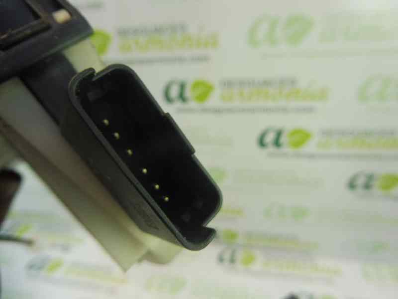 Recambio de cerradura puerta trasera izquierda para peugeot 208 allure referencia OEM IAM 968808080  