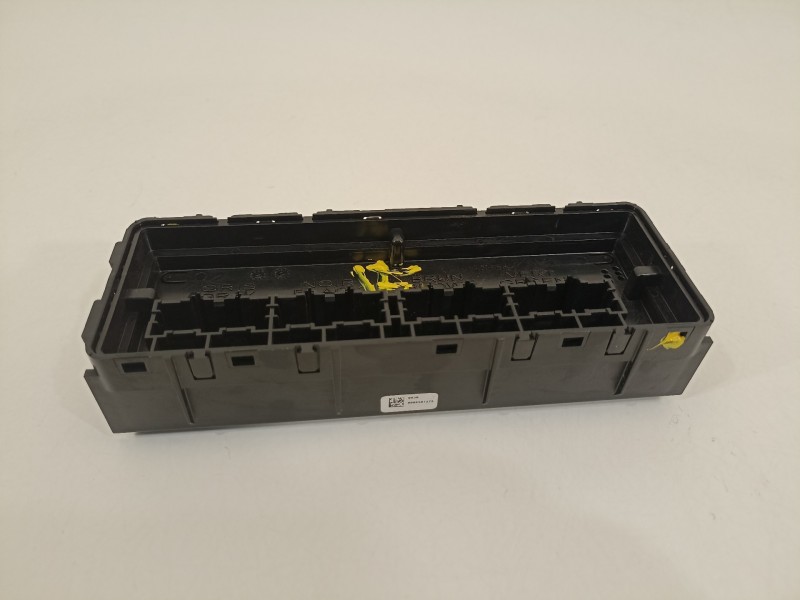 Recambio de centralita aire acondicionado para opel astra j lim. selective business referencia OEM IAM 13578113  