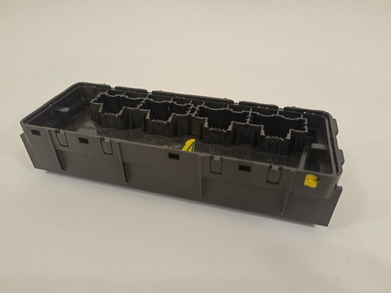 Recambio de centralita aire acondicionado para opel astra j lim. selective business referencia OEM IAM 13578113  