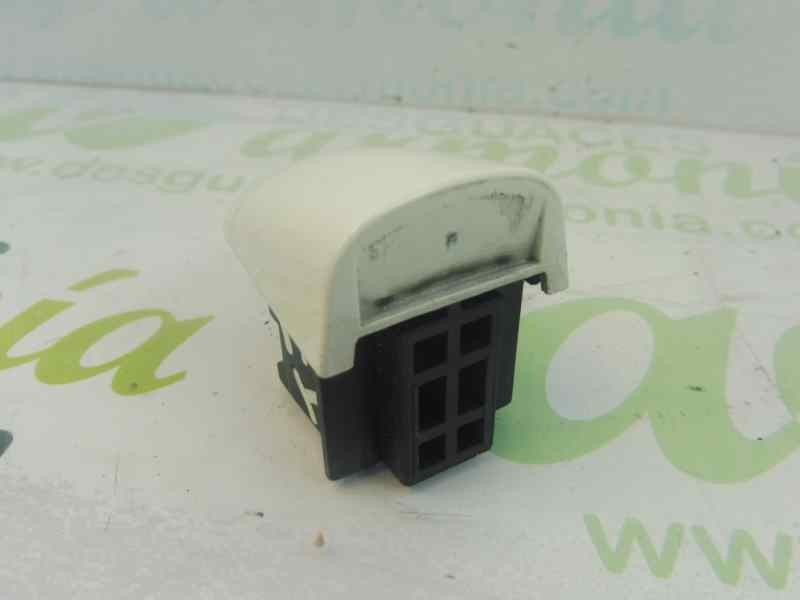 Recambio de maneta exterior trasera izquierda para peugeot 208 allure referencia OEM IAM   