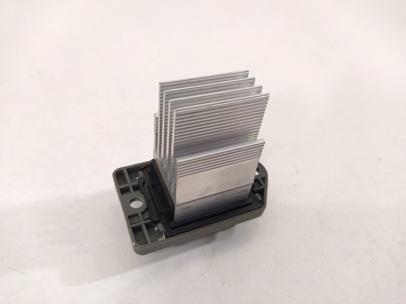 Recambio de resistencia calefaccion para kia stonic (ybcuv) drive referencia OEM IAM   