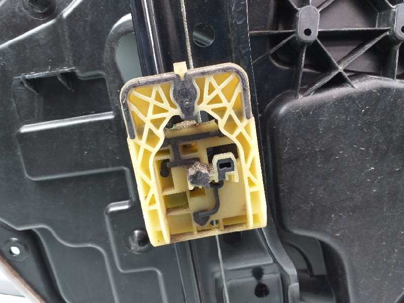 Recambio de elevalunas delantero derecho para volvo v40 r-design kinetic referencia OEM IAM 2892876 31276216 131101966269103