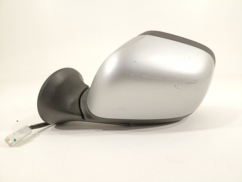 Recambio de retrovisor izquierdo para dacia duster ambiance 4x2 referencia OEM IAM 963023520R  