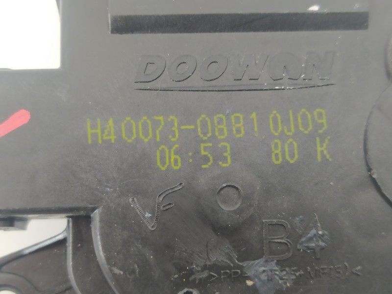 Recambio de motor apertura trampillas climatizador para kia stonic (ybcuv) drive referencia OEM IAM H400730881  