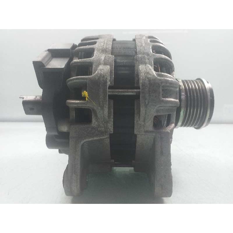 Recambio de alternador para dacia dokker express ambiance referencia OEM IAM 231002949R  