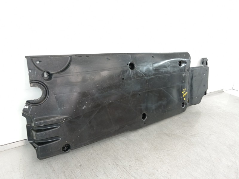 Recambio de cubrecarter para seat ibiza (kj1) style go referencia OEM IAM 2Q0825201B  