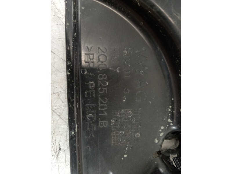Recambio de cubrecarter para seat ibiza (kj1) style go referencia OEM IAM 2Q0825201B  