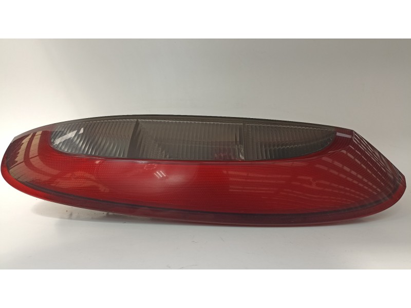 Recambio de piloto trasero derecho para opel corsa c club referencia OEM IAM   