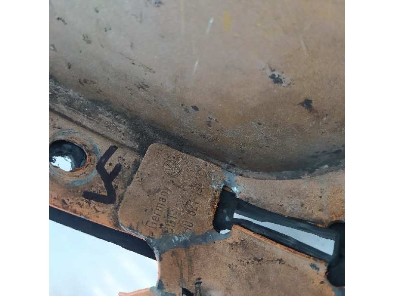 Recambio de aleta delantera derecha para volkswagen t5 transporter/furgoneta caja cerrada referencia OEM IAM 7H0821194C  