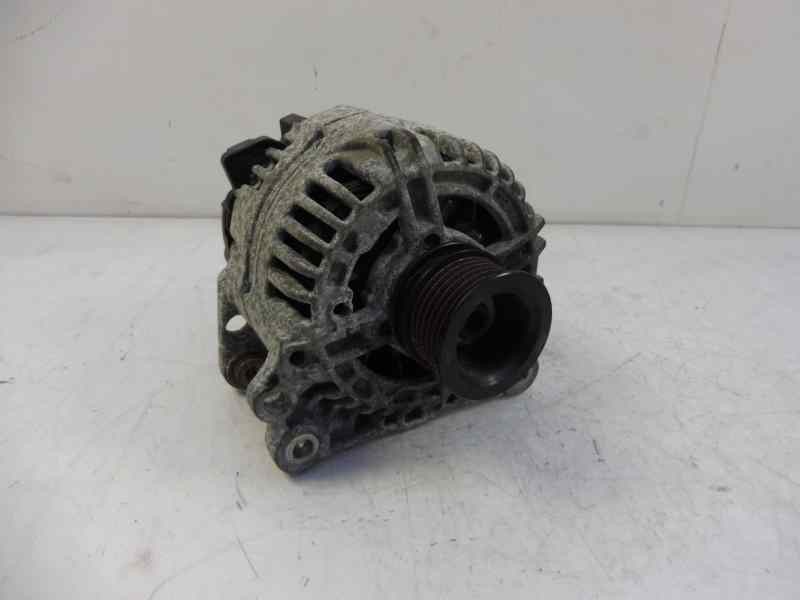 Recambio de alternador para volkswagen polo (9n3) gt referencia OEM IAM 037903025M 0124325013 
