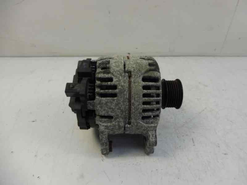 Recambio de alternador para volkswagen polo (9n3) gt referencia OEM IAM 037903025M 0124325013 