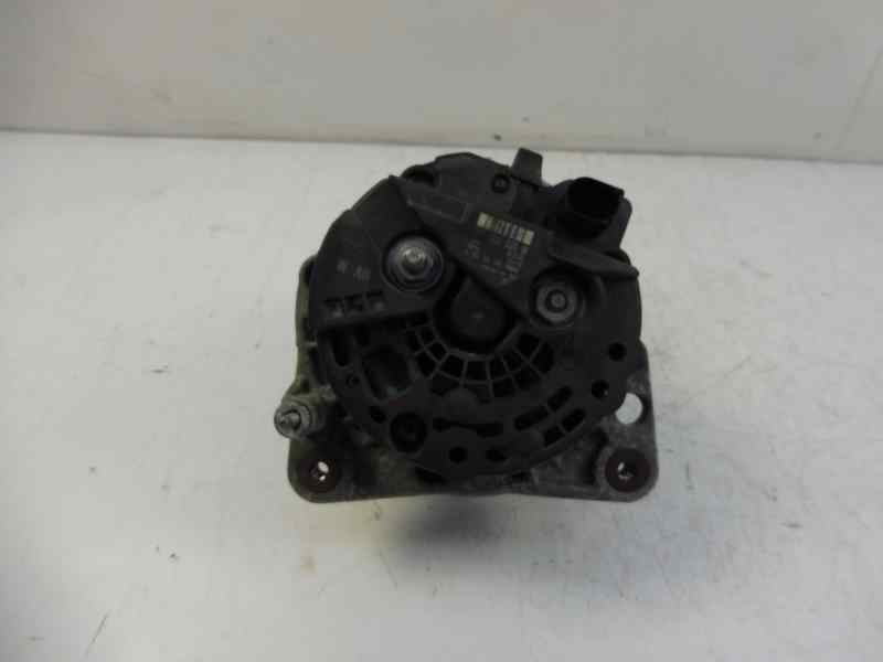 Recambio de alternador para volkswagen polo (9n3) gt referencia OEM IAM 037903025M 0124325013 