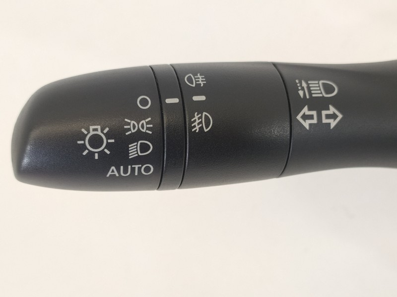 Recambio de mando luces para nissan qashqai (j11) 360 referencia OEM IAM  34F0631C 