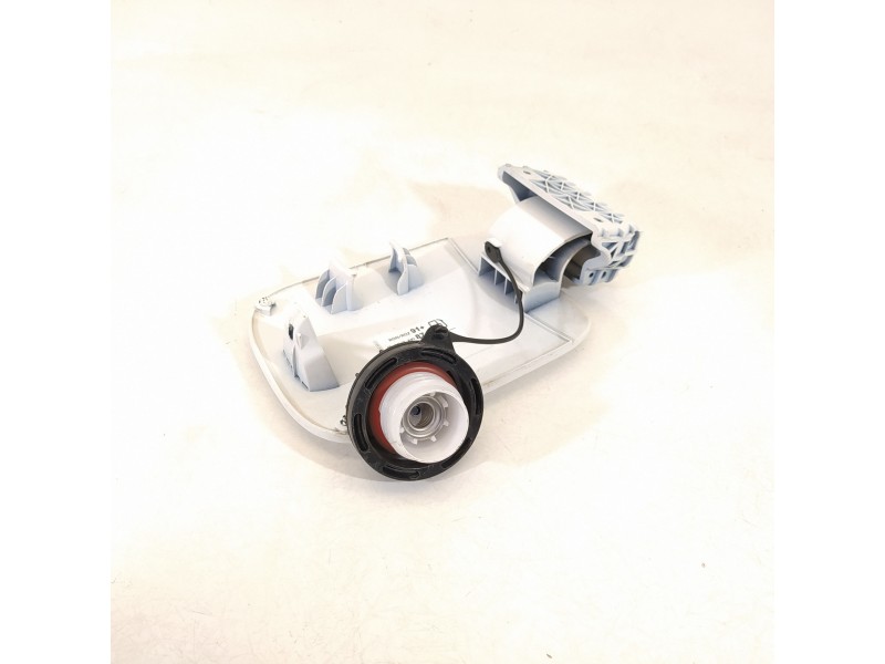 Recambio de tapa exterior combustible para kia stonic (ybcuv) drive referencia OEM IAM 69510H8400  