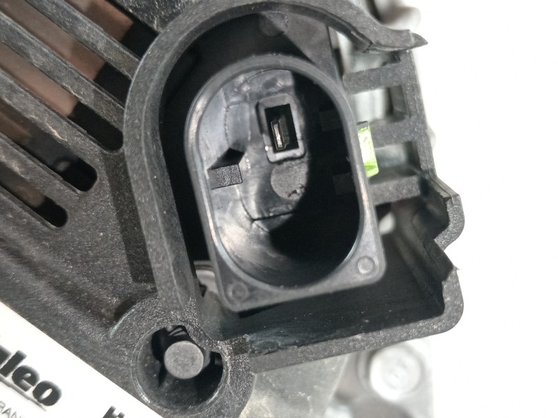 Recambio de alternador para seat ibiza (kj1) fr referencia OEM IAM 05E903026Q 2740516C TG14LLD139