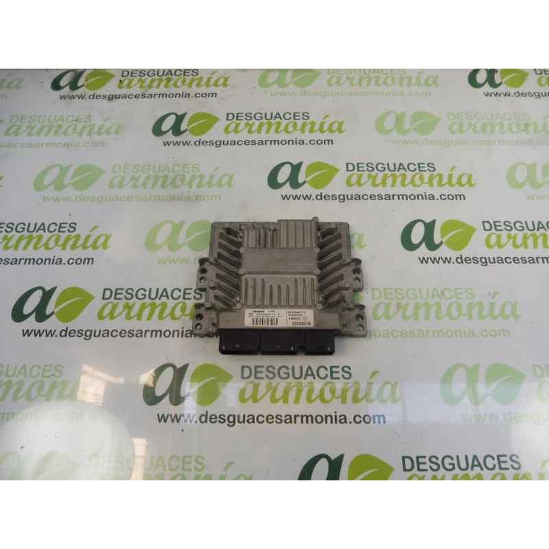 Recambio de centralita motor uce para renault megane ii berlina 5p emotion referencia OEM IAM 8200843713 S122326114 8200807626