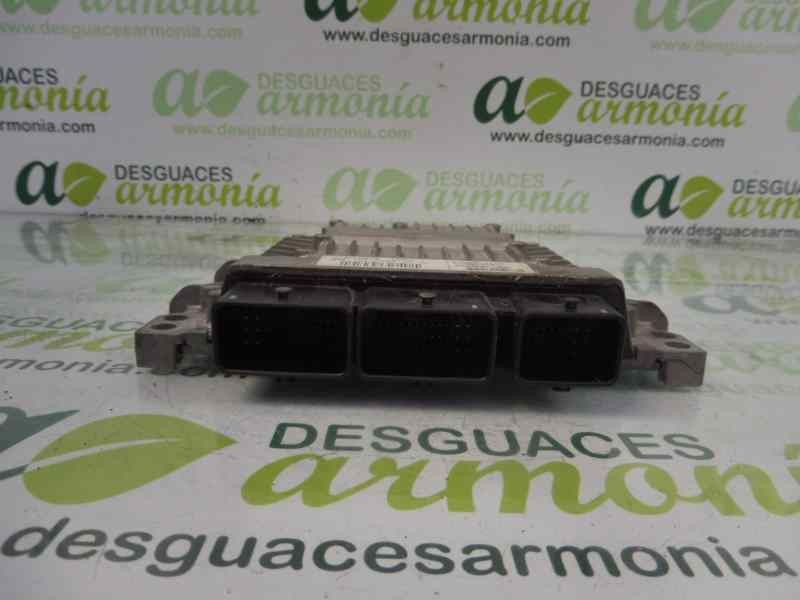 Recambio de centralita motor uce para renault megane ii berlina 5p emotion referencia OEM IAM 8200843713 S122326114 8200807626