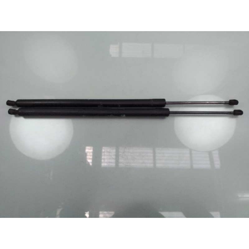 Recambio de amortiguadores maletero / porton para volkswagen t5 transporter/furgoneta caja cerrada referencia OEM IAM 7H0827550 