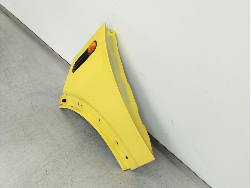 Recambio de aleta delantera izquierda para bmw mini (r50,r53) one referencia OEM IAM   