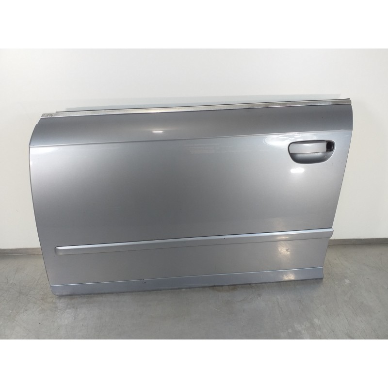 Recambio de puerta delantera izquierda para audi a4 avant (8e) 2.0 tdi (dpf) (125kw) referencia OEM IAM 8E0831051L  