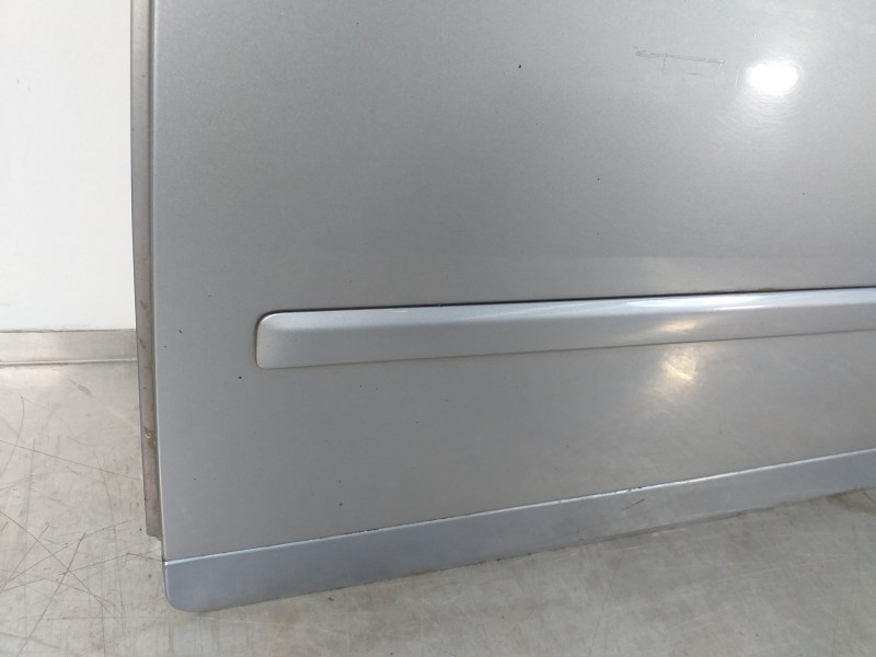 Recambio de puerta delantera izquierda para audi a4 avant (8e) 2.0 tdi (dpf) (125kw) referencia OEM IAM 8E0831051L  