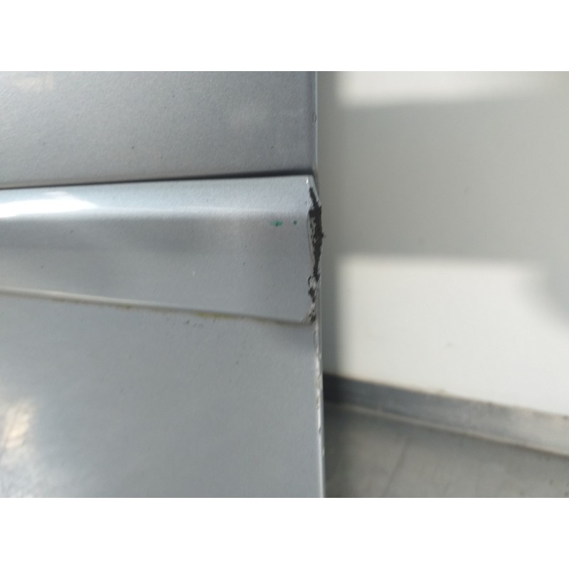 Recambio de puerta delantera izquierda para audi a4 avant (8e) 2.0 tdi (dpf) (125kw) referencia OEM IAM 8E0831051L  