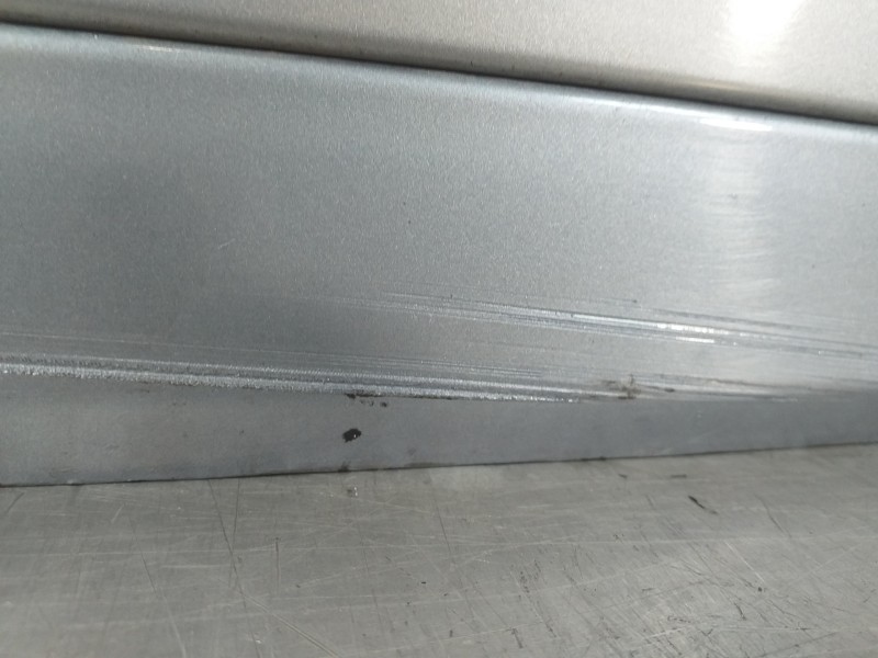 Recambio de puerta delantera izquierda para audi a4 avant (8e) 2.0 tdi (dpf) (125kw) referencia OEM IAM 8E0831051L  