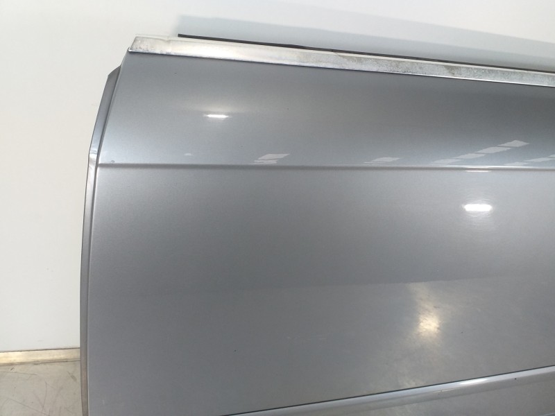 Recambio de puerta delantera izquierda para audi a4 avant (8e) 2.0 tdi (dpf) (125kw) referencia OEM IAM 8E0831051L  