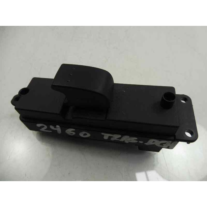 Recambio de mando elevalunas trasero derecho para mazda 3 berlina (bk) 1.6 crdt sportive referencia OEM IAM 03123121 BS3E66300 