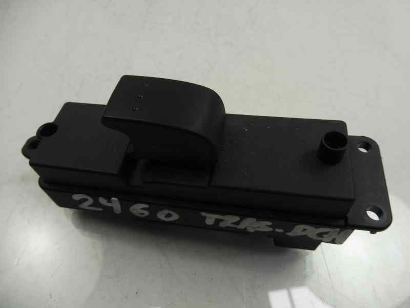 Recambio de mando elevalunas trasero derecho para mazda 3 berlina (bk) 1.6 crdt sportive referencia OEM IAM 03123121 BS3E66300 