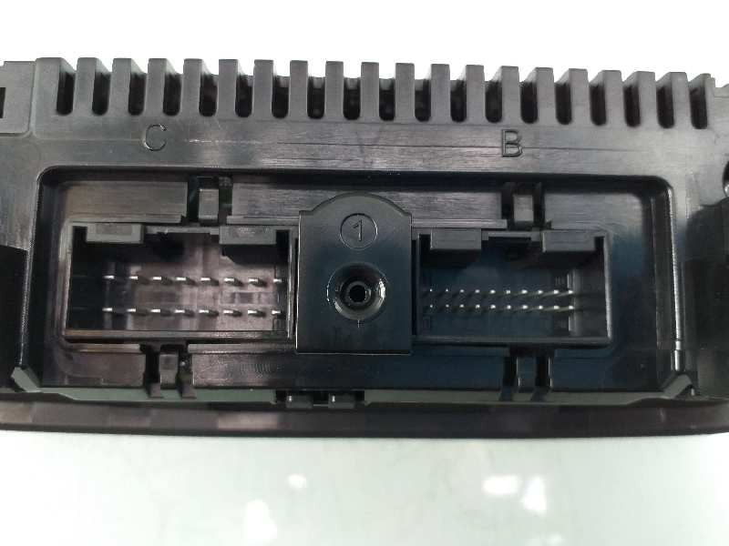 Recambio de mando climatizador para seat ibiza (6j5) sport referencia OEM IAM 6J0820043C  