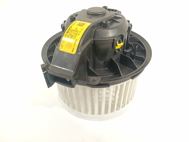 Recambio de ventilador calefaccion para seat mii (kf1) referencia OEM IAM 3135102362 0130115601 12E820015