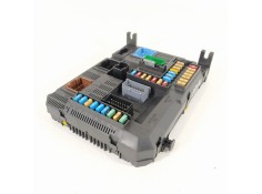 Recambio de caja reles / fusibles para citroën c-elysée shine referencia OEM IAM 9819849680 BSIN02 