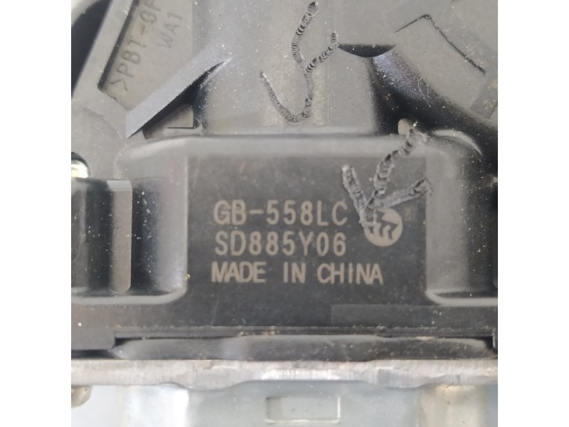 Recambio de elevalunas trasero izquierdo para nissan qashqai (j11) 360 referencia OEM IAM 827014EA0A  