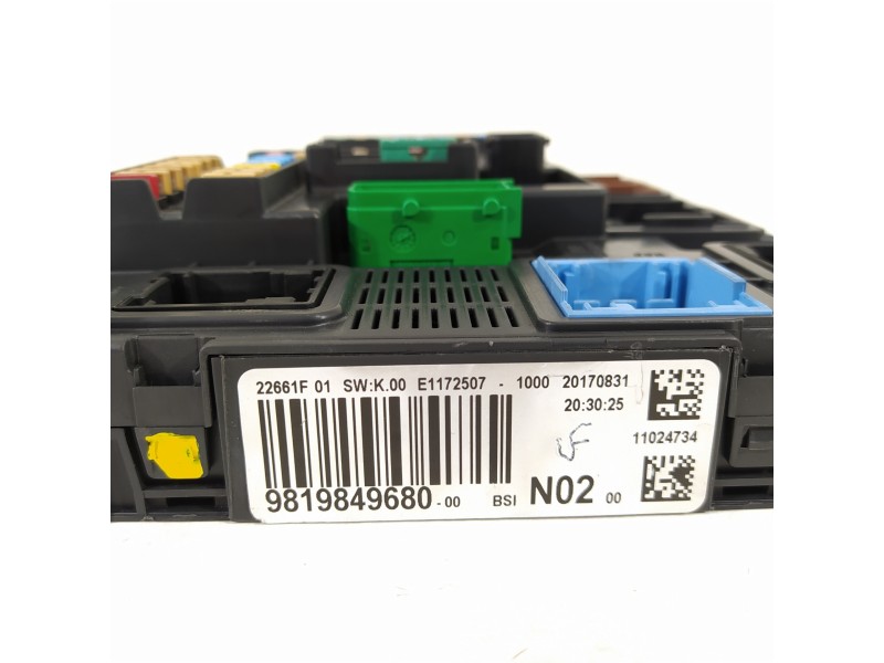 Recambio de caja reles / fusibles para citroën c-elysée shine referencia OEM IAM 9819849680 BSIN02 