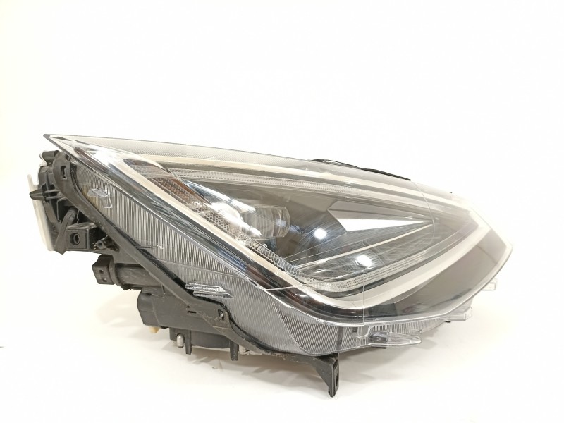 Recambio de faro derecho para seat ibiza (kj1) fr referencia OEM IAM 6F1941008F  