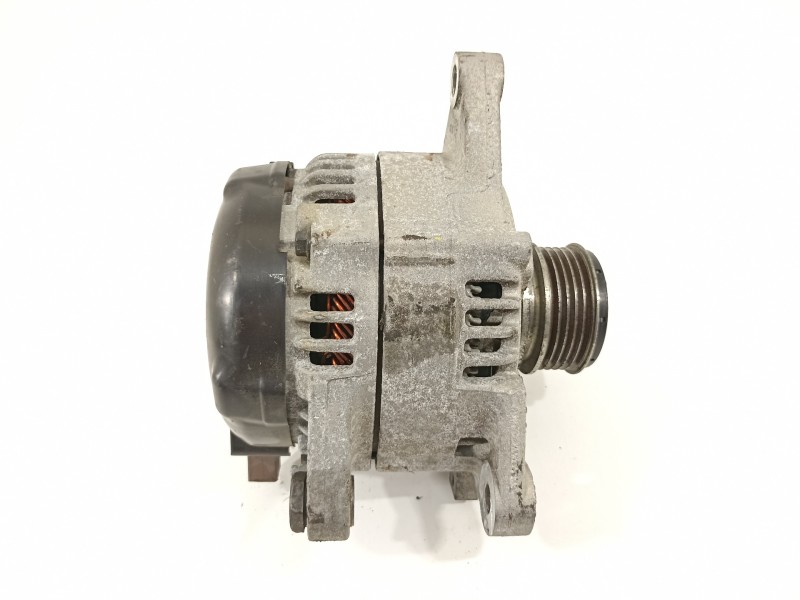 Recambio de alternador para hyundai i30 (gd) style referencia OEM IAM 373002A700  