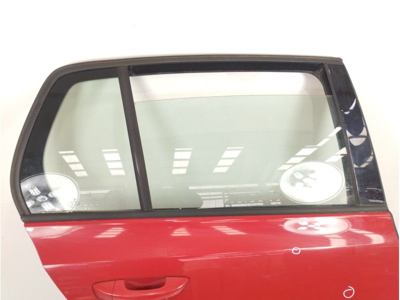 Recambio de puerta trasera derecha para volkswagen golf vi (5k1) advance referencia OEM IAM 5K6833056K  