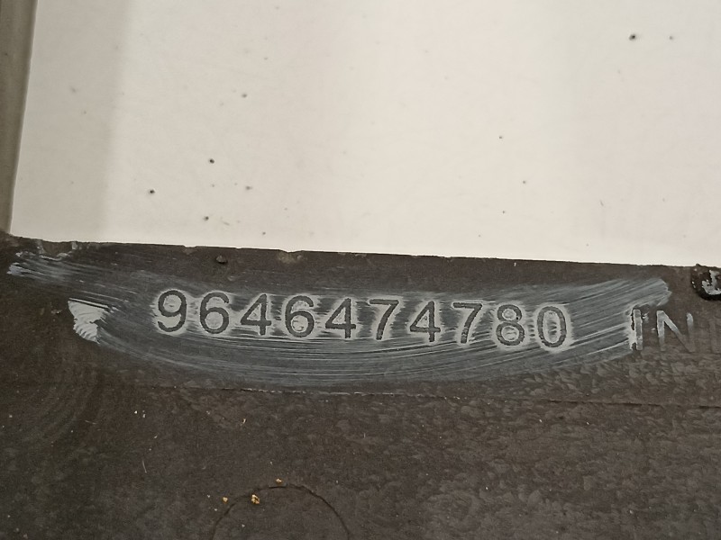 Recambio de panel frontal para citroën c5 berlina attraction referencia OEM IAM 9646474780  