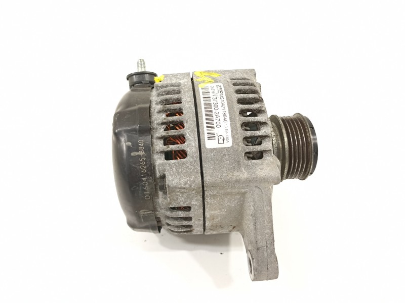 Recambio de alternador para hyundai i30 (gd) style referencia OEM IAM 373002A700  