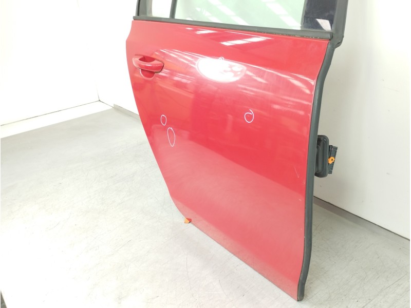 Recambio de puerta trasera derecha para volkswagen golf vi (5k1) advance referencia OEM IAM 5K6833056K  