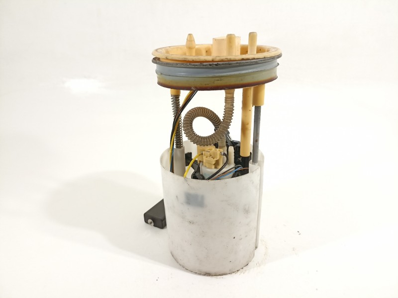 Recambio de bomba combustible para skoda rapid ambition referencia OEM IAM 6R0919050  