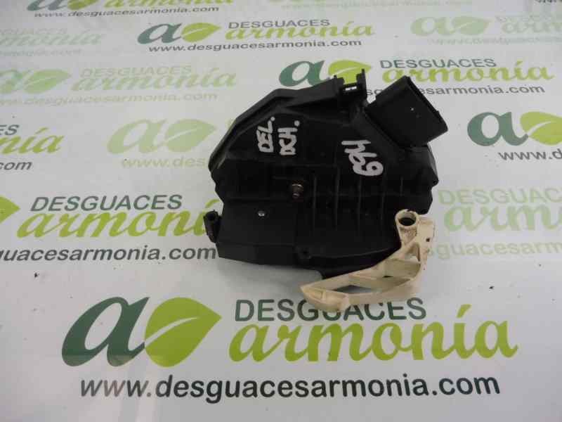 Recambio de cerradura puerta delantera derecha para ford fiesta (cb1) trend referencia OEM IAM 8A6AA21812BE  
