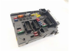 Recambio de caja reles / fusibles para peugeot 307 (s1) speed up referencia OEM IAM 9650664180  