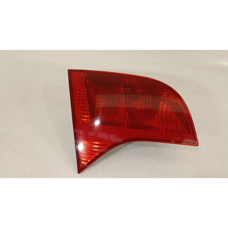 Recambio de piloto trasero izquierdo para audi a4 avant (8e) 2.0 tdi (dpf) (125kw) referencia OEM IAM 8E9945093  
