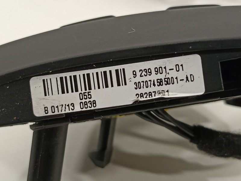 Recambio de mando volante para bmw x5 (e70) xdrive30d referencia OEM IAM 307074585001 9239901 
