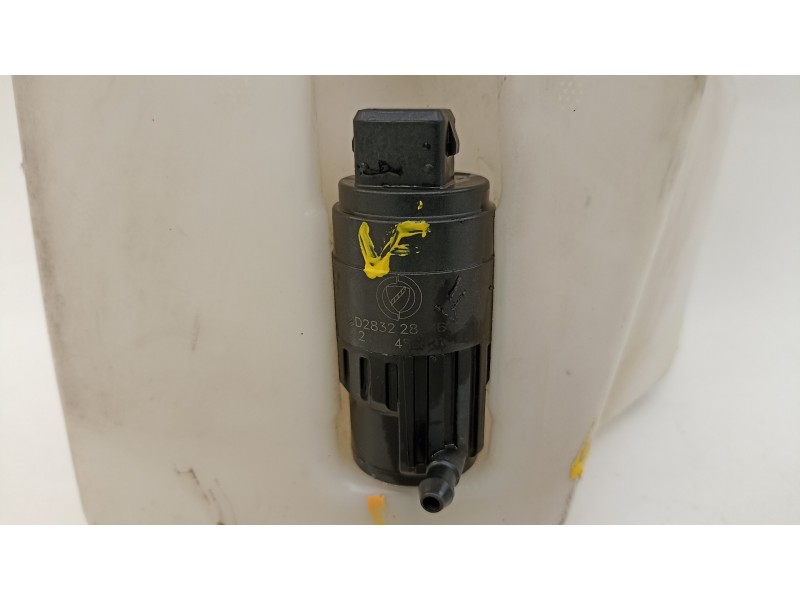 Recambio de deposito limpia para fiat doblo my doblo referencia OEM IAM 0051897923  